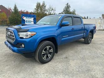 used 2017 toyota tacoma trd sport