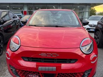 600 (2023-->) 600 hybrid 110 cv dct mhev icon