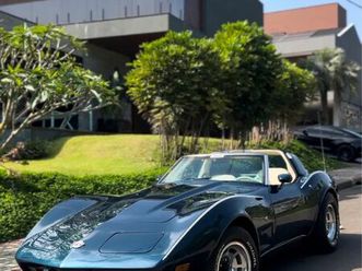 chevrolet corvette c3 targa.