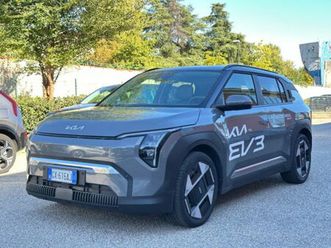 kia ev3 81,4 kwh earth del 2024 usata a castenaso