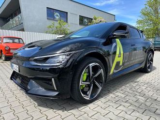 6 gt 4wd 585ps / 740nm 261kmh 77,4kw 2motor