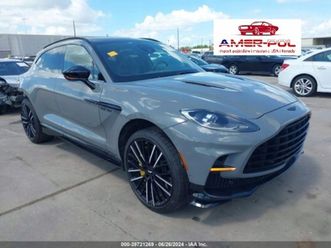 aston martin dbx707 2023r., 4x4, 4.0l 4.0 benzyna 697km