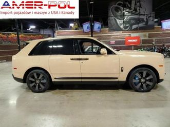 rolls-royce cullinan 2023, 6.8 v12, po wandalizmie od ubezpieczalni 6.8