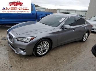 infiniti q50 2021r., luxe, od ubezpieczalni 3.0 benzyna 300km