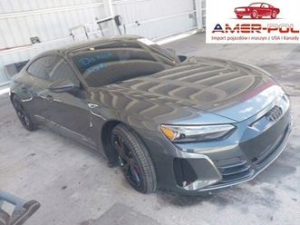 audi e-tron gt premium plus 2022 elektryczny 469km