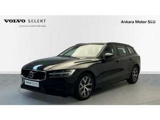 2.0 b4 d essential auto 5p