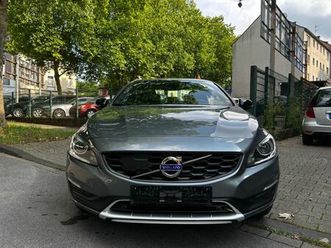 volvo s60 cross country awd summum t5