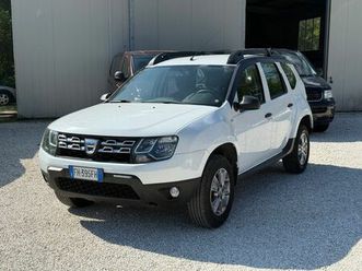 dacia duster 1.6 115 cv s&s 4x2 gpl serie speciale brave