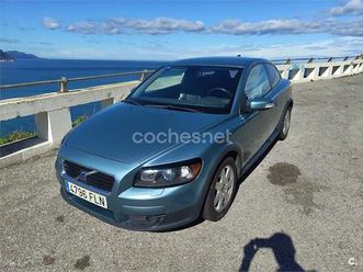 volvo c30 2.4i summum