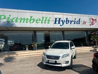 toyota rav4 crossover 2.2 d-cat f1 a/t 150 cv executive