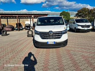 renault trafic blue dci