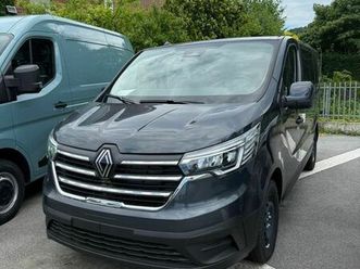 renault trafic passenger 2.0 blue dci 150cv l1h1 authentic
