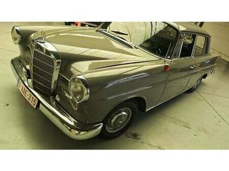 1965 mercedes 190 gris manuel, 4 vitesses conduite à gauc...