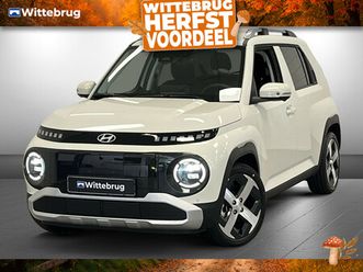 hyundai inster evolve sky 49 kwh volledig elektrische automaat met navigatie, camera en panoramadak uit voorraad leverbaar!