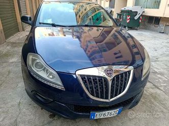 lancia delta 1.6 mjt 120 cv