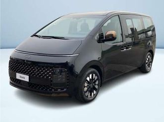 staria 1.6 hev 2wd luxury - 7 posti