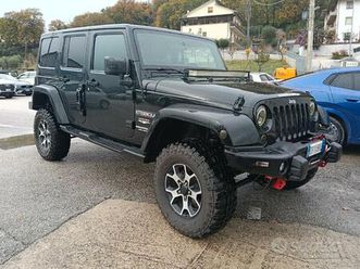 jeep wrangler unlimited 3.6 v6 sahara auto