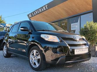 toyota urban cruiser 1,33,servisna,reg.do 08/2026, 2009 god.