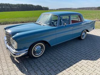 mercedes-benz w111 230s