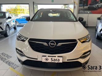 opel grandland x 1.6 hybrid4 plug-in aut. awd del 2020 usata a benevento