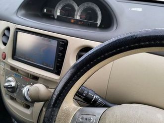 продажа toyota sienta, 2015 год в искитиме