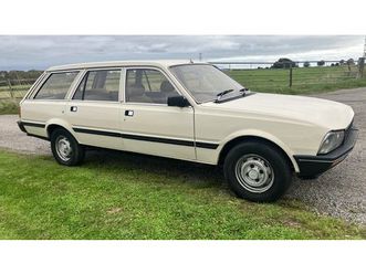 1983 peugeot 505 beige manuel, 5 vitesses conduite à droi...