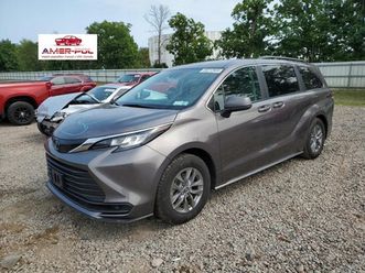 toyota sienna le, 2022r., 4x4, 2.5l 2.5 hybryda 245km