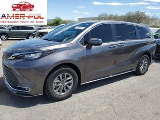 toyota sienna xle 2023 2.5l 2.5 hybryda 245km