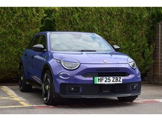 2025 (25) - 54kwh scorpionissima auto 5dr