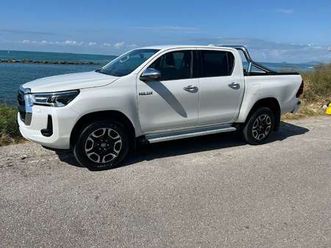 hilux 2.4 d-4d double cab executive 4wd auto