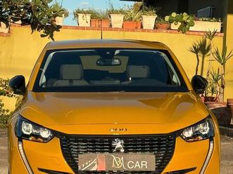 peugeot 208 puretech 1.2 like 100