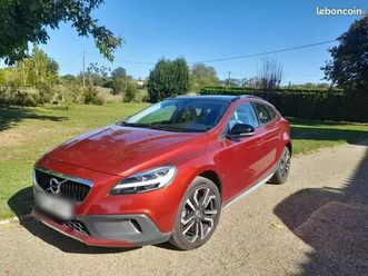 volvo v40 cross country d2 120 momentum