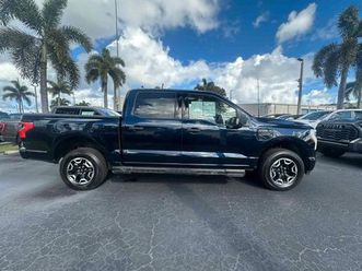 lightning xlt 2023 dunkelblau in hamburg!