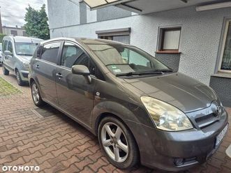 toyota corolla verso 2.2 d-4d x 7os