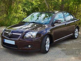 avensis 2.4 executive aut. executive