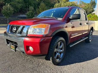 used 2015 nissan titan sv