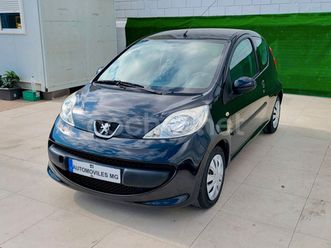 peugeot 107 1.0i urban move