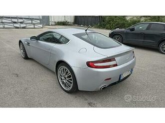 aston martin vintage v8