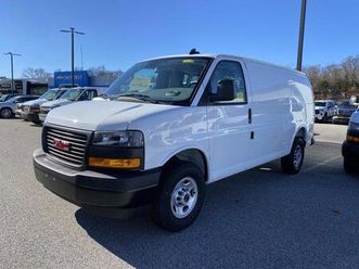 new 2025 gmc savana 3500 work van