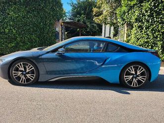 bmw i8 crossfade 1 of 10