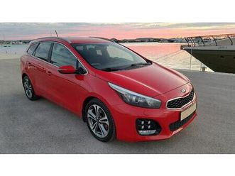 kia ceed sportswagon 1,6 crdi ⭐️gt line⭐️100kw..servis..oprema, 2016 god.