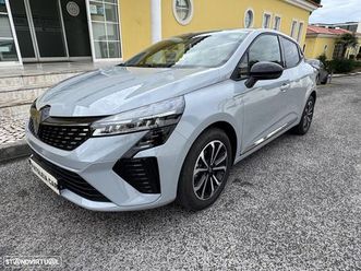 renault clio 1.0 tce techno bi-fuel