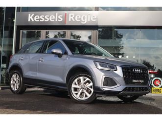 audi q2 35 tfsi advanced led camera carplay acc