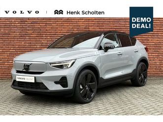 volvo ec40 twin motor plus black edition 82 kwh | premium audio by harman kardon | panoramadak | 19 inch lichtmetalen velgen | extra getint glas | dak in contra