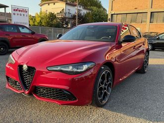 giulia (2016) giulia 2.0 turbo 280 cv at8 awd q4 veloce