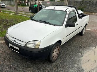 FORD COURRIER ford-courrier-1-6-bem-conservada
