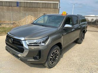 toyota hilux 2.8 d-4d 4wd comfort 20.oookm