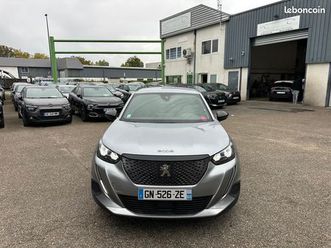 peugeot 2008 130 cv allure 2023