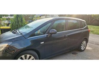vend-opel-zafira-tourer