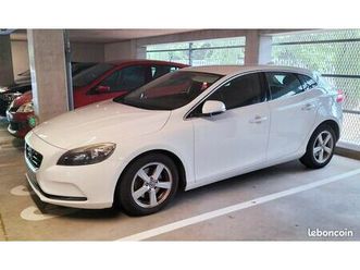 volvo v40 d2 diesel automatique